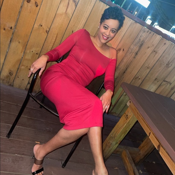 JLUXLABEL RED SERENE ONE SHOULDER DRESS. Worn once. - Picture 4 of 4